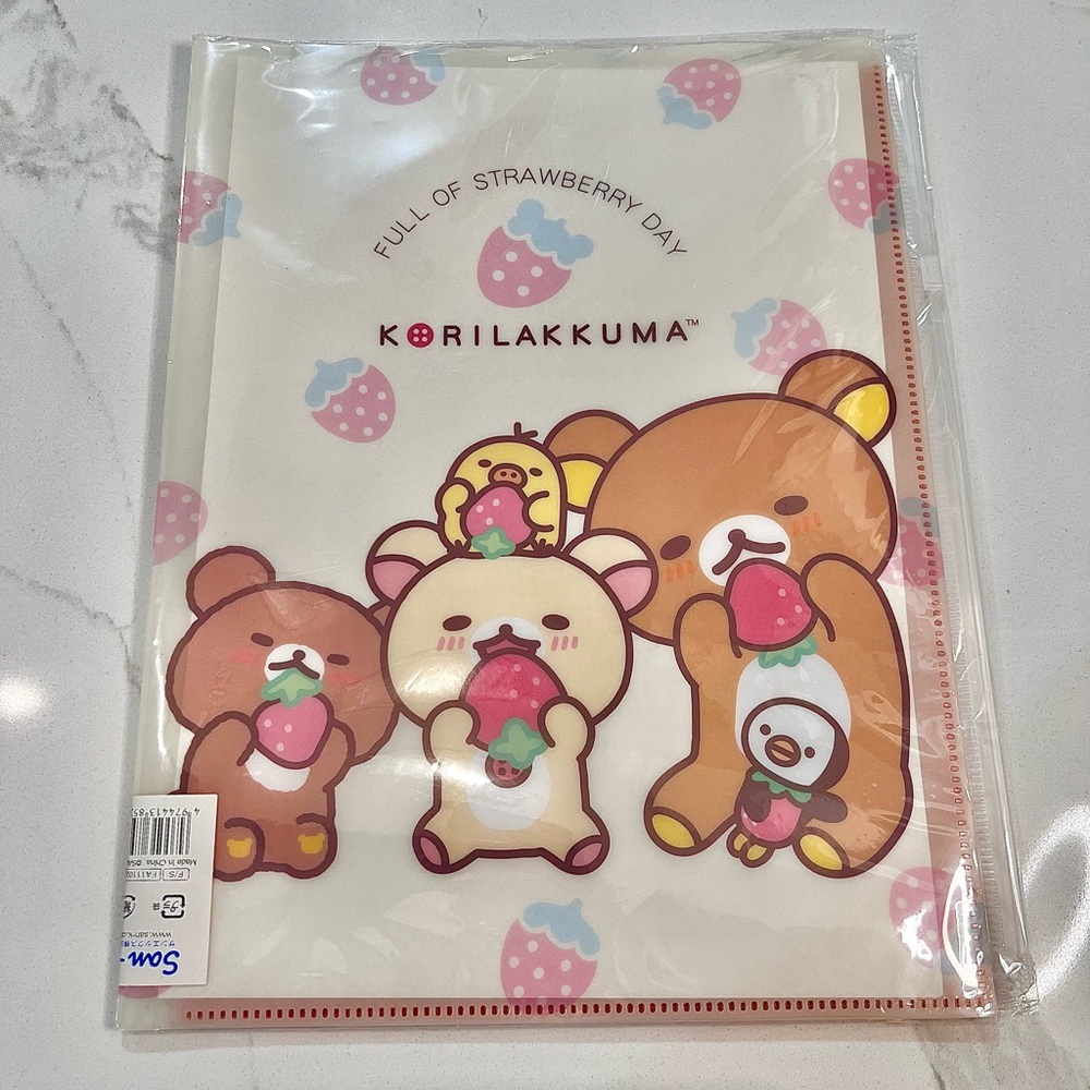 Korilakkuma Full of Strawberry Day Multi-Slot A4 File Folder